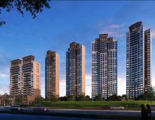 东方和园择址江东正中央版块，地处珠晖区衡州大道与洪塘路交汇处，地理位置优越。项目毗邻二环东路，船山东路，紧邻火车站、高铁站，立体交通路网轻松畅达全城。周边教育、医疗、商圈、金融等生活配套一应俱全，满足业主吃喝玩乐购等一站式生活需求。耒水湾风光带、酃湖公园、博雅公园等城市绿肺环伺。